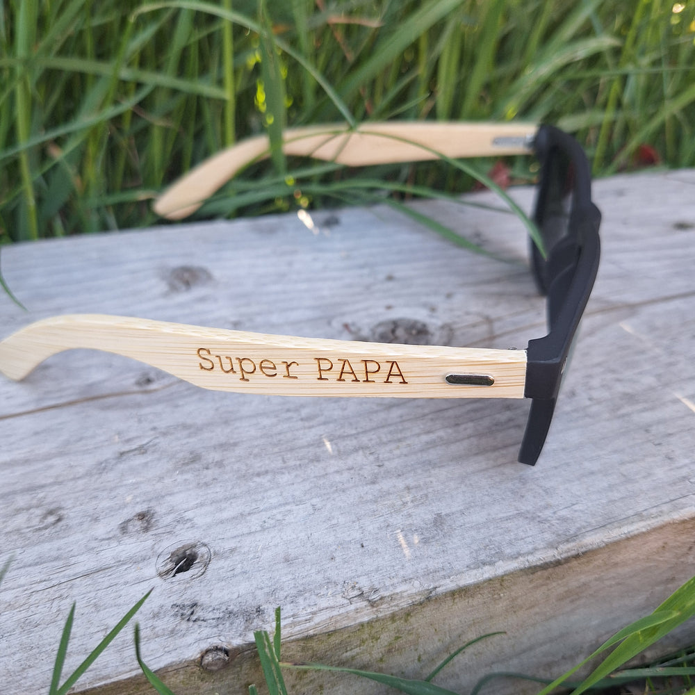 Lunettes de soleil en bambou personnalisable